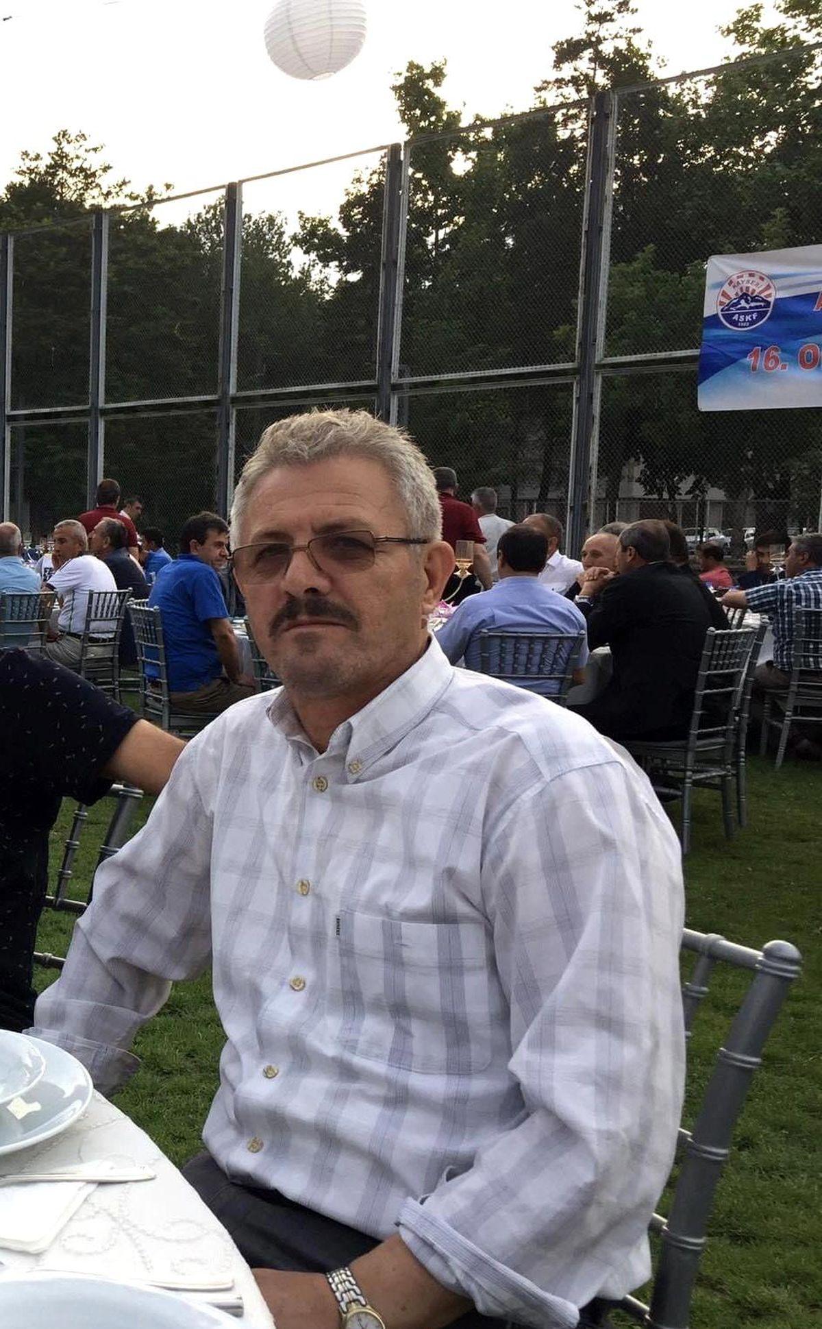 OSMAN ALTUN HOCAMIZI VEFATININ 3.YILINDA SAYGI İLE ANIYORUZ.